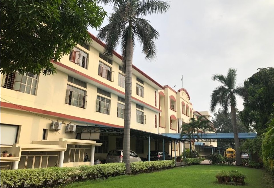 BCM Sr. Sec. School Sec 32A
