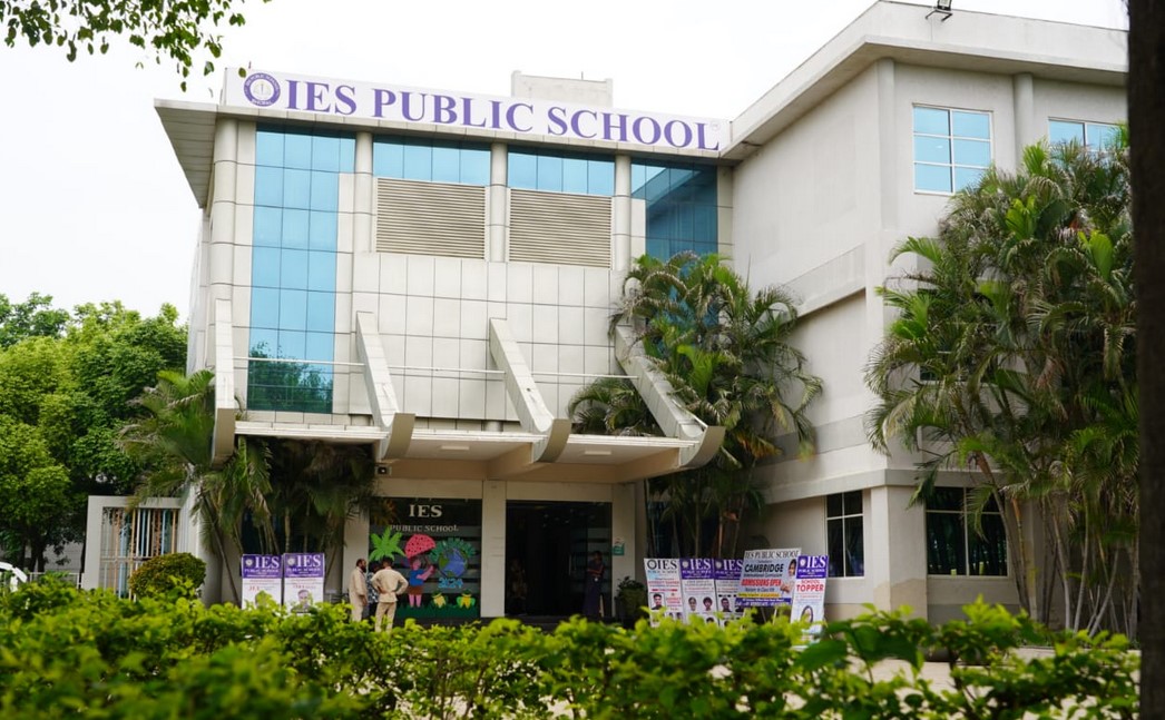 IES Public School