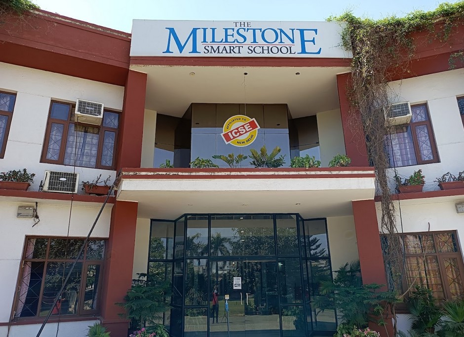 The Milestone Smart School