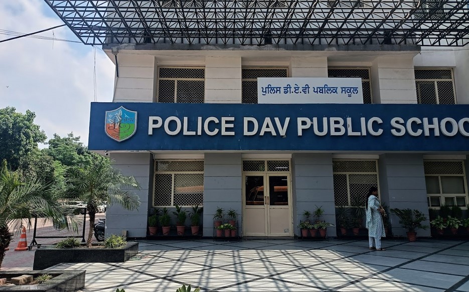 Police DAV Public School