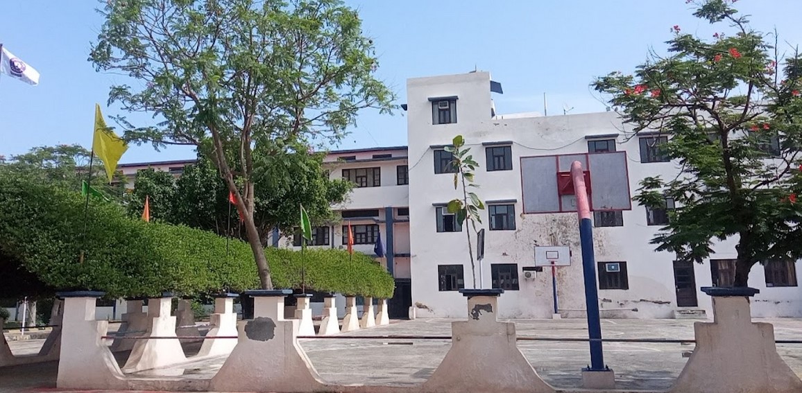 Sarvottam Academy